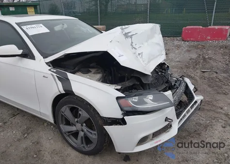2010 Audi A4 2.0T Premium из США, поврежденный, VIN WAUBFAFL6AN020494